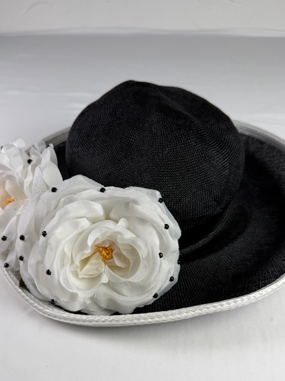 Vintage Oscar de la Renta Black  Straw Church Hat with Polka-Dot Flowers